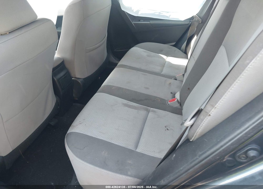 2017 TOYOTA COROLLA LE VIN: 2T1BURHE7HC916970