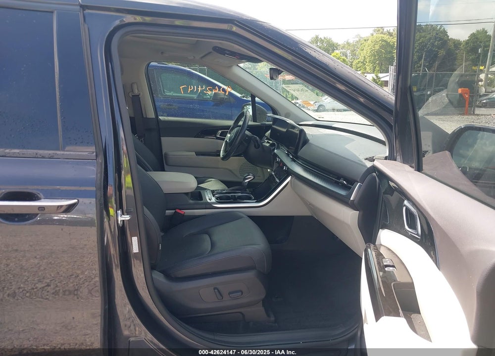 2023 KIA CARNIVAL VIN: KNDNE5H3XP6279838