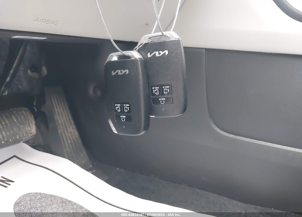2023 KIA CARNIVAL VIN: KNDNE5H3XP6279838