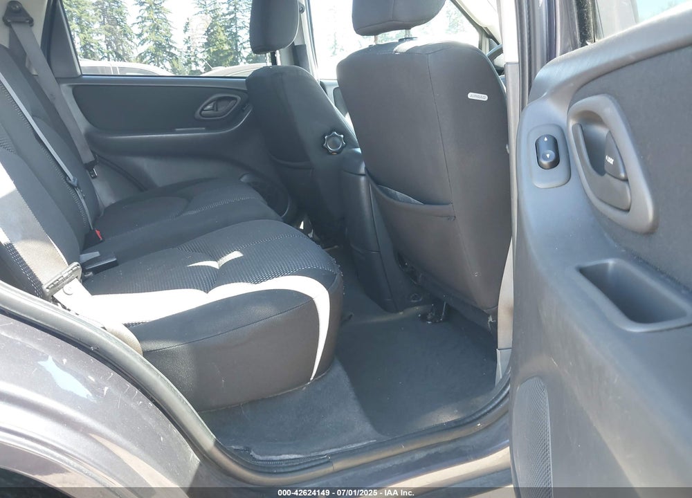 2005 MAZDA TRIBUTE S VIN: 4F2CZ941X5KM39258