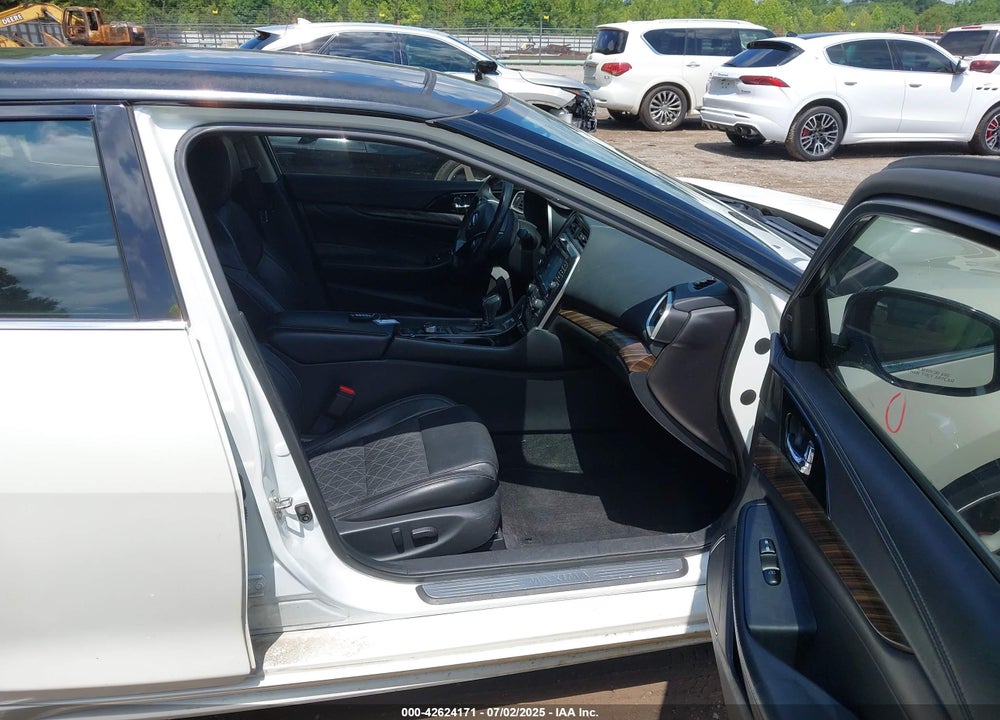 2017 NISSAN MAXIMA VIN: 1N4AA6AP0HC364760