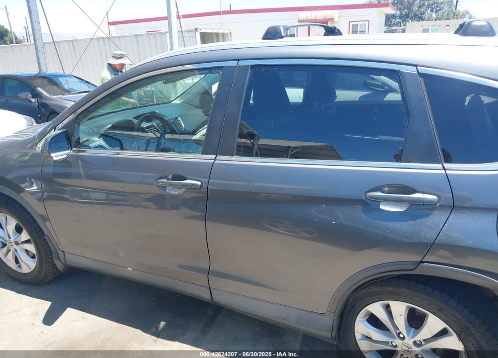 2013 HONDA CR-V VIN: 2HKRM4H76DH646060