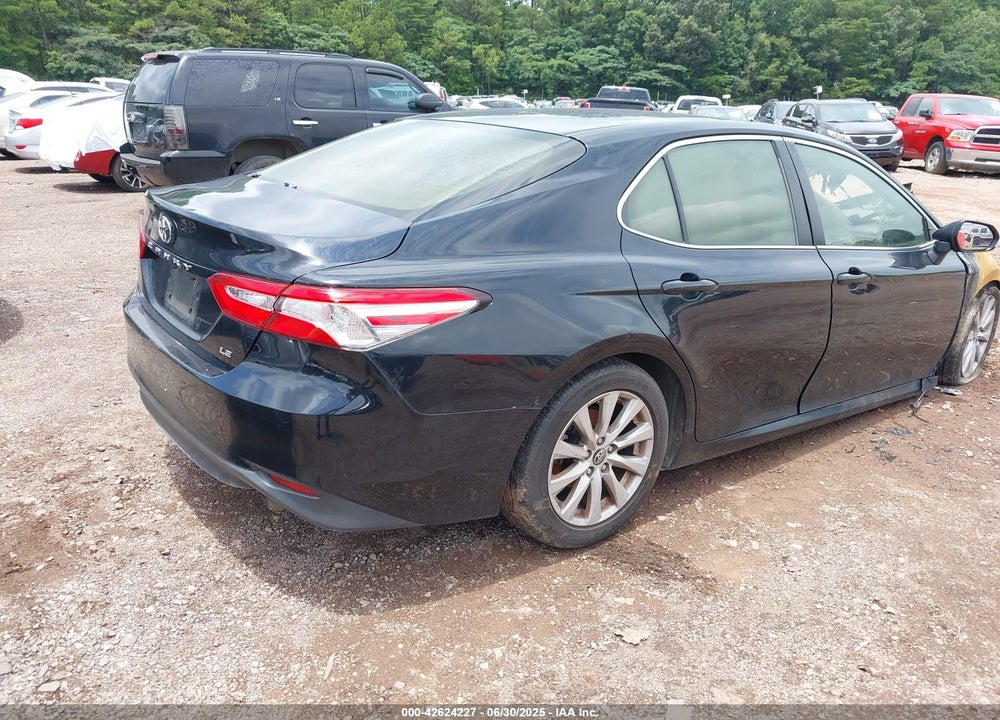 2018 TOYOTA CAMRY VIN: JTNB11HK8J3016167