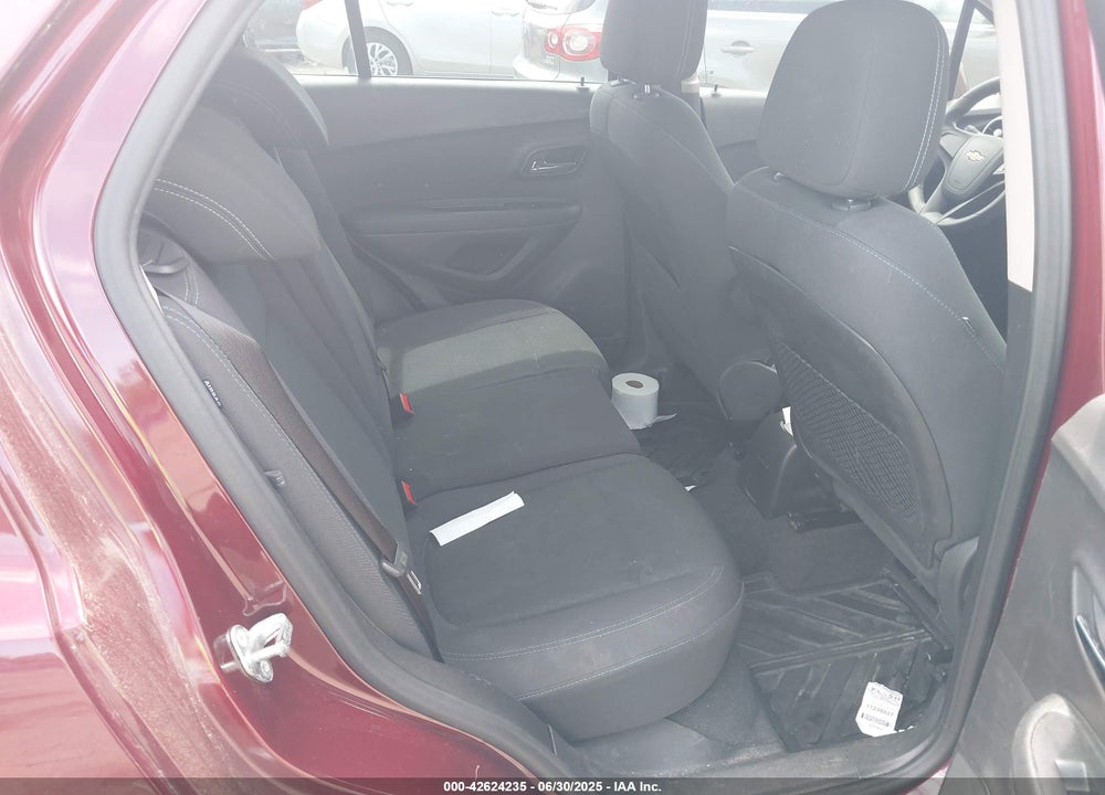 2016 CHEVROLET TRAX VIN: 3GNCJNSB1GL246193