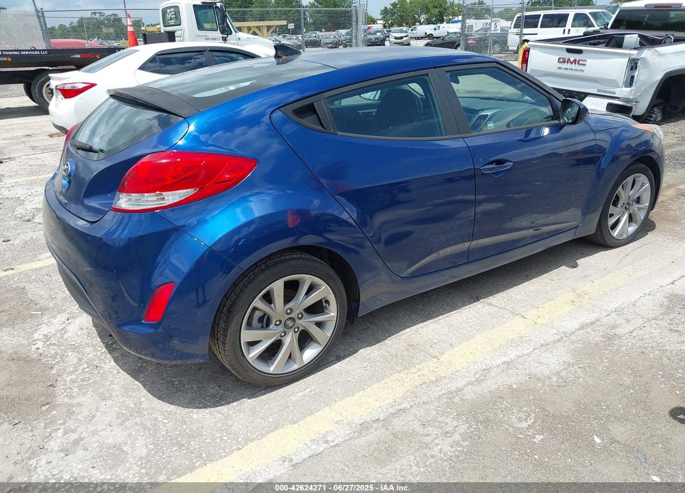 2017 HYUNDAI VELOSTER VIN: KMHTC6AD3HU306490