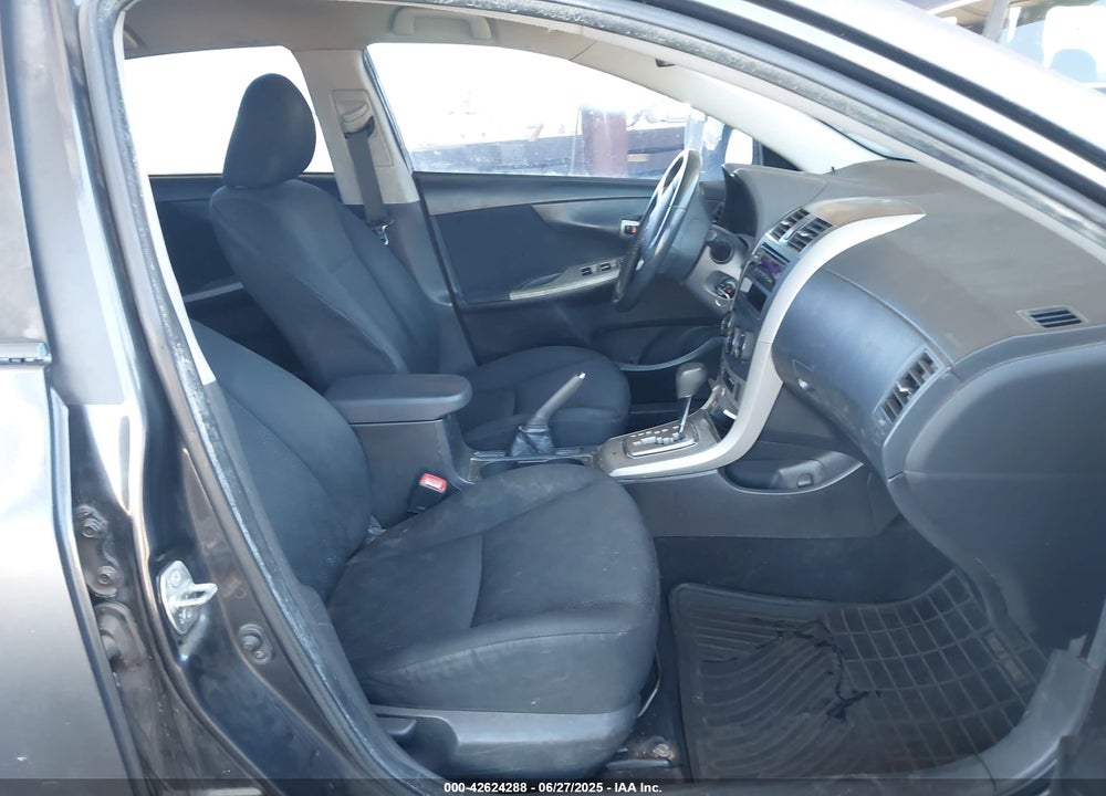 2010 TOYOTA COROLLA VIN: 1NXBU4EE8AZ242646