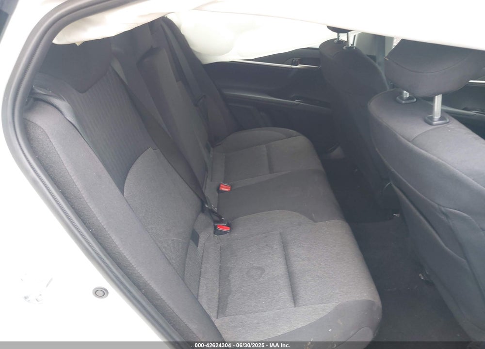 2025 TOYOTA CAMRY LE VIN: 4T1DAACKXSU018594