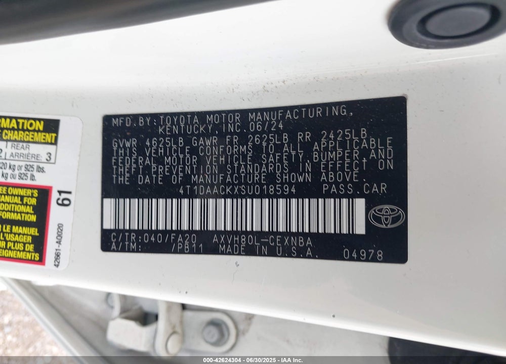 2025 TOYOTA CAMRY LE VIN: 4T1DAACKXSU018594