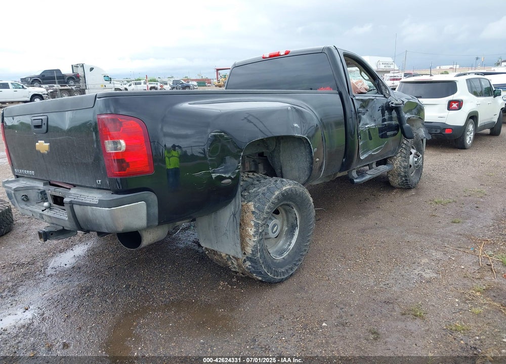 2014 CHEVROLET SILVERADO 3500HD LT VIN: 1GC3K0C89EF100398