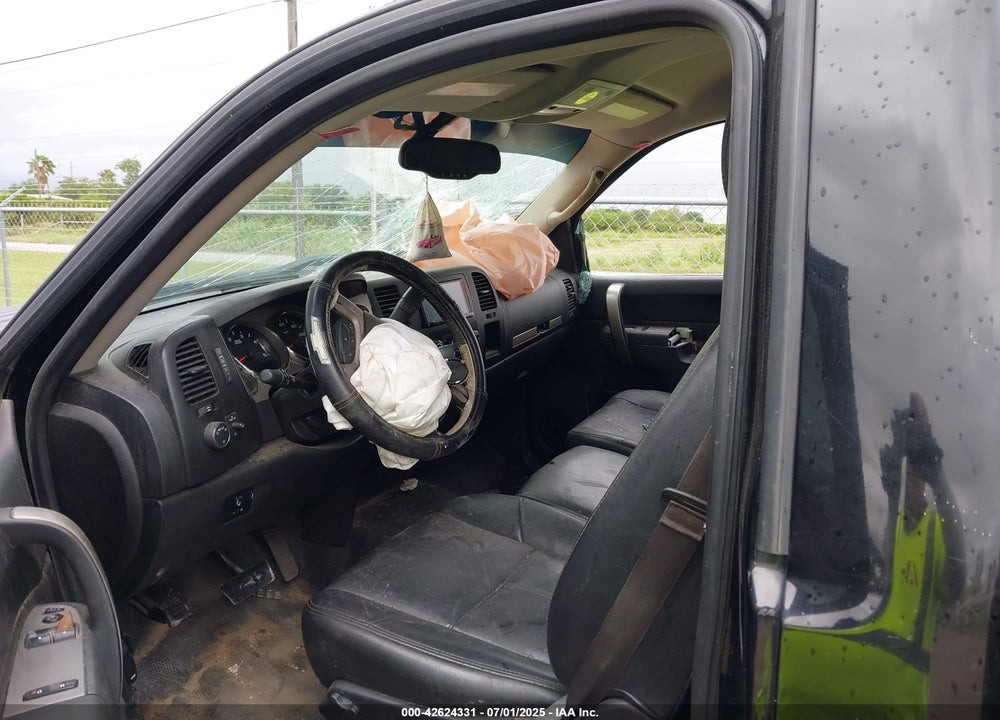 2014 CHEVROLET SILVERADO 3500HD LT VIN: 1GC3K0C89EF100398