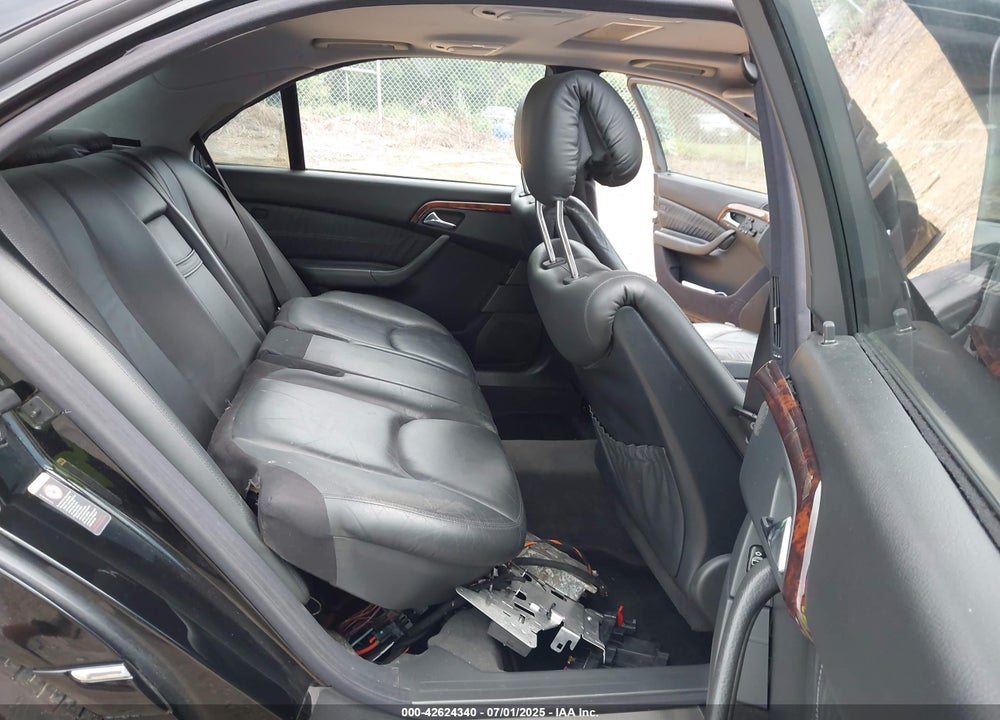 2001 MERCEDES-BENZ S 500 VIN: WDBNG75J51A195759