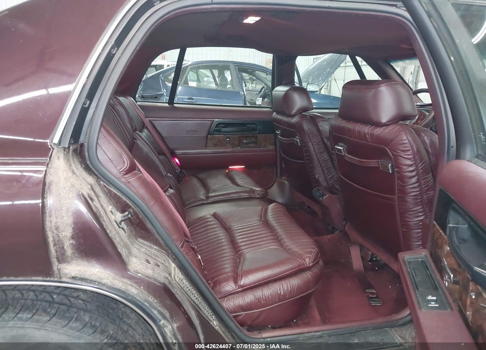 1993 BUICK PARK AVENUE VIN: 1G4CU5315P1604663