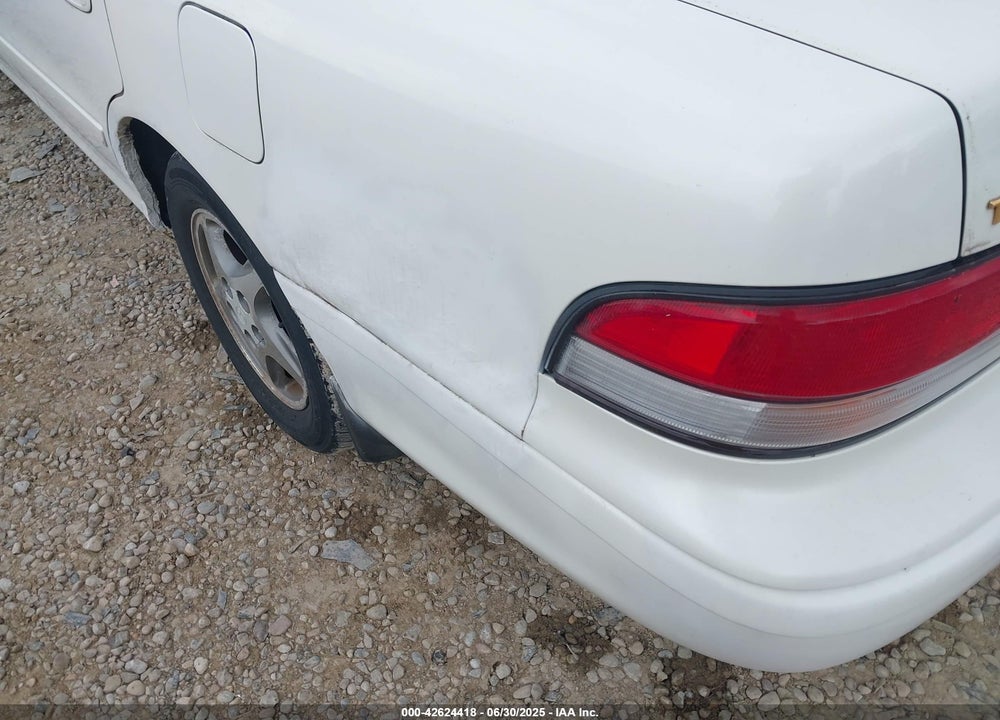 1997 TOYOTA AVALON XL VIN: 4T1BF12B1VU157141