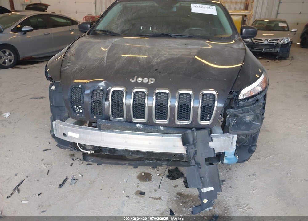 2015 JEEP CHEROKEE VIN: 1C4PJMCB4FW650827
