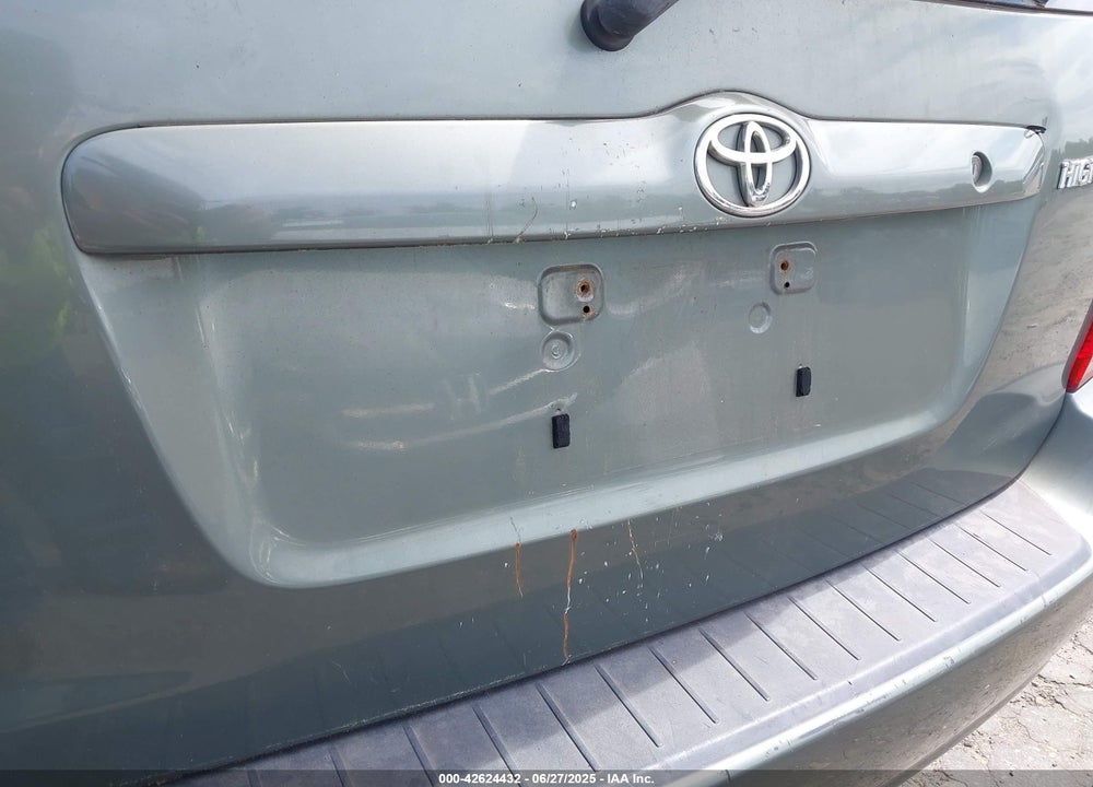 2005 TOYOTA HIGHLANDER VIN: JTEGD21A850131282