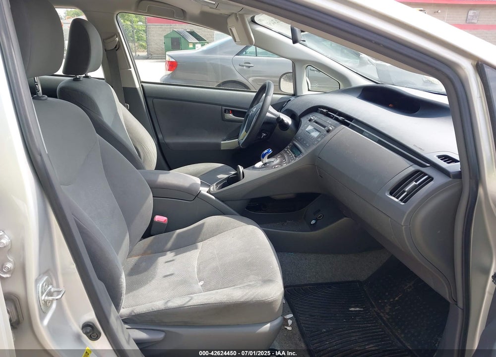 2010 TOYOTA PRIUS VIN: JTDKN3DU3A0033679