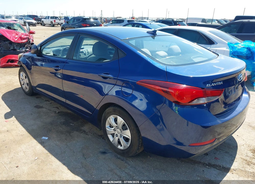 2016 HYUNDAI ELANTRA SE VIN: 5NPDH4AE3GH731210