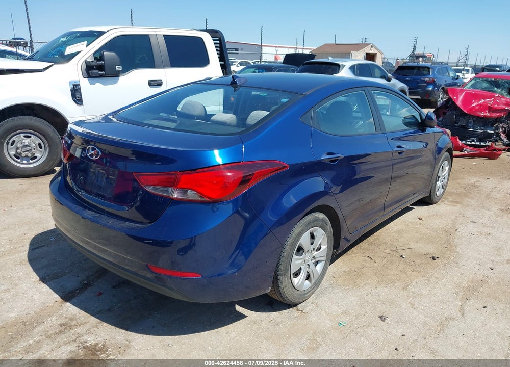 2016 HYUNDAI ELANTRA SE VIN: 5NPDH4AE3GH731210
