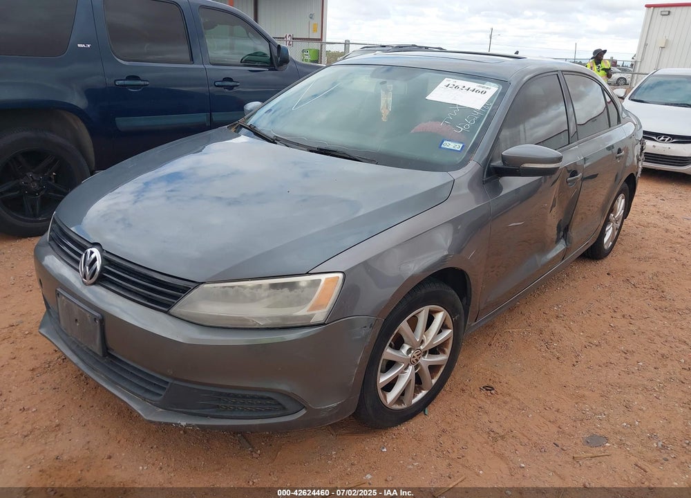 2012 VOLKSWAGEN JETTA VIN: 3VWDX7AJ0CM121106