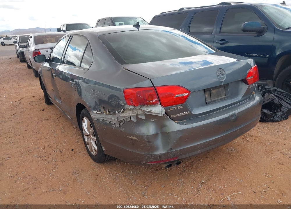 2012 VOLKSWAGEN JETTA VIN: 3VWDX7AJ0CM121106