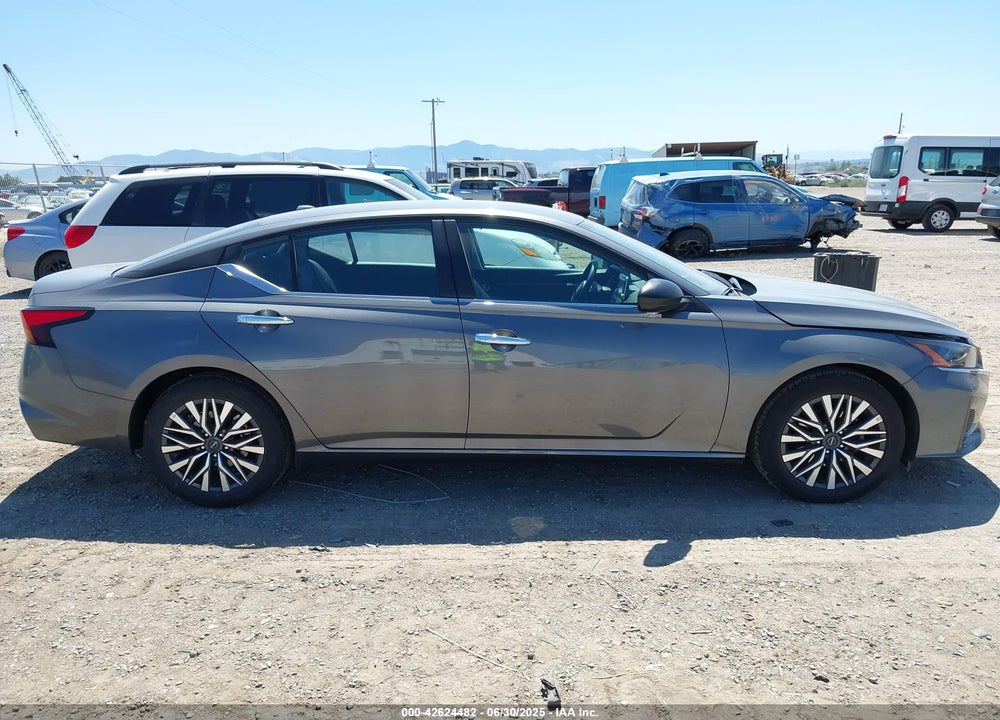 2025 NISSAN ALTIMA SV FWD VIN: 1N4BL4DV9SN367665