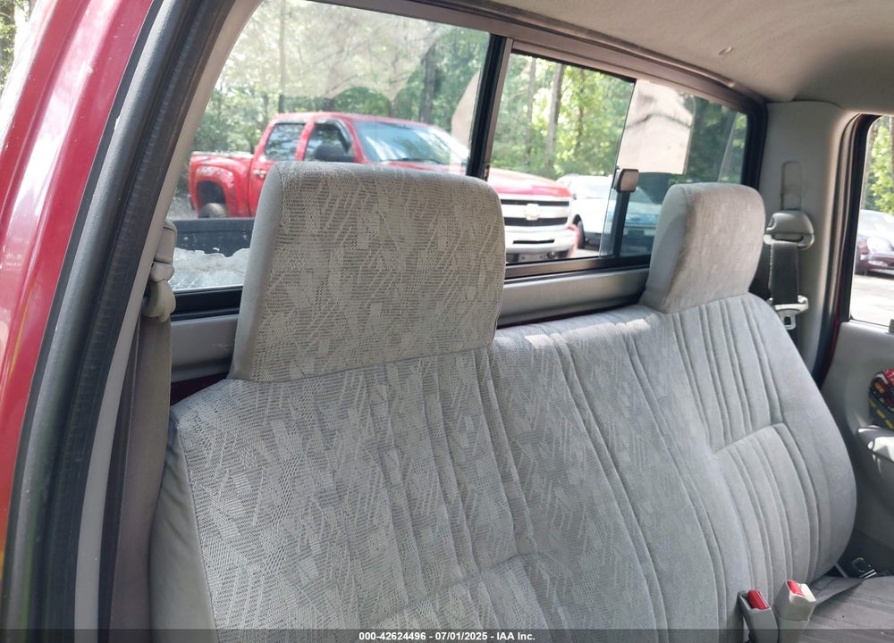 2003 TOYOTA TACOMA VIN: 5TEPM62N33Z263151