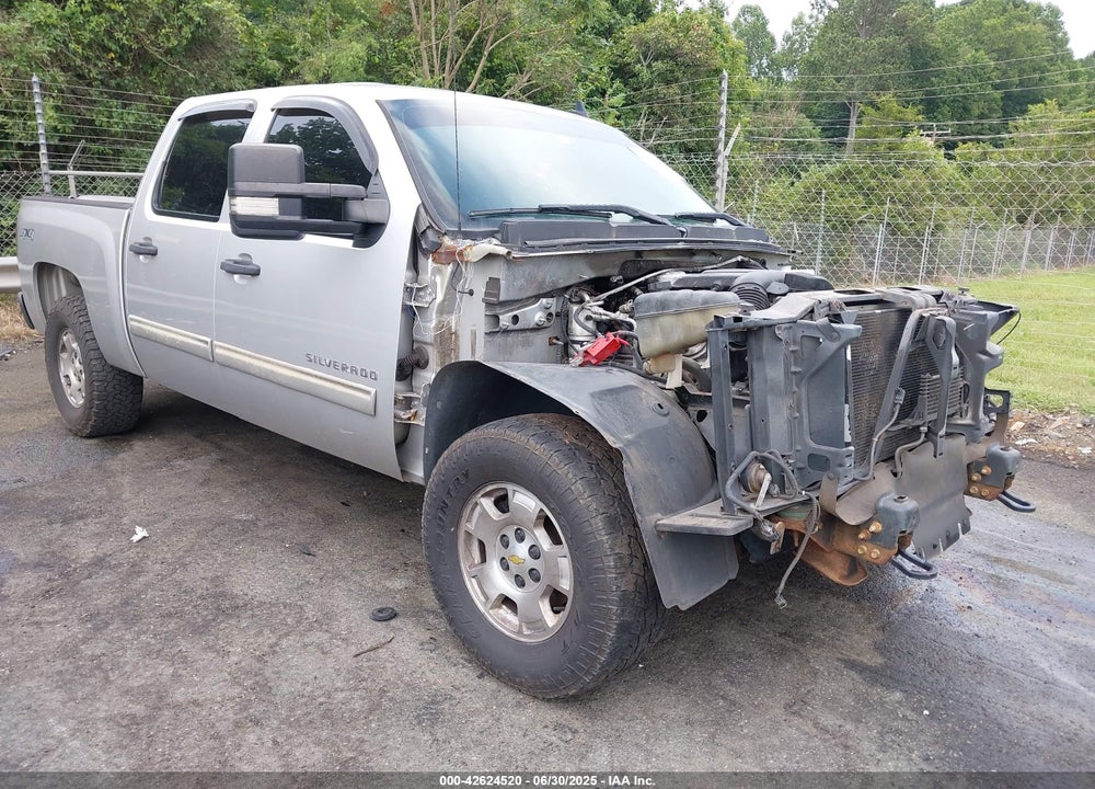 2011 CHEVROLET SILVERADO 1500 VIN: 3GCUKSE25BG171505