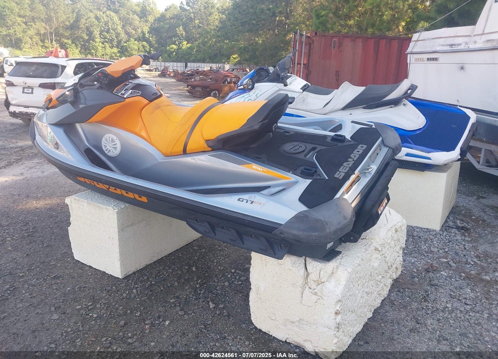 2020 SEADOO OTHER VIN: YDV62218D020