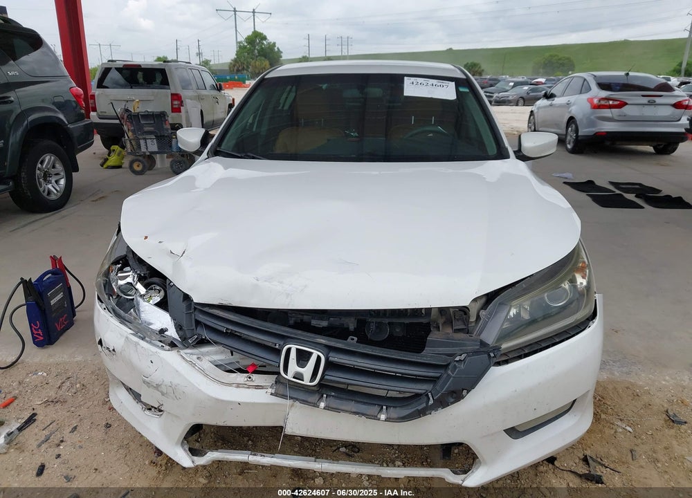 2014 HONDA ACCORD VIN: 1HGCR2F59EA284197