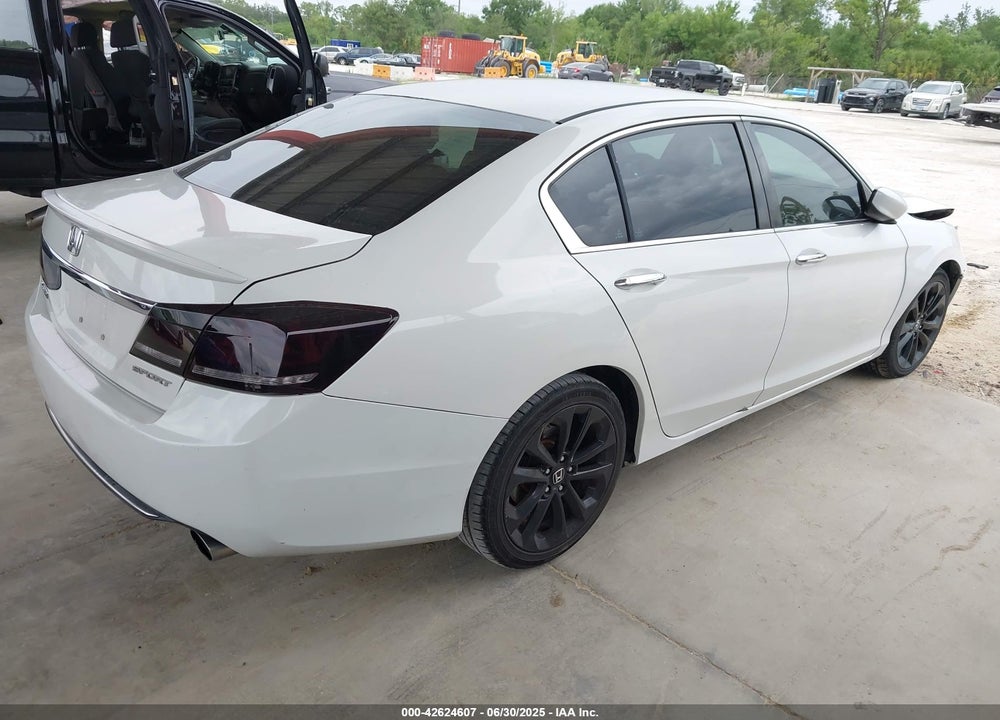 2014 HONDA ACCORD VIN: 1HGCR2F59EA284197
