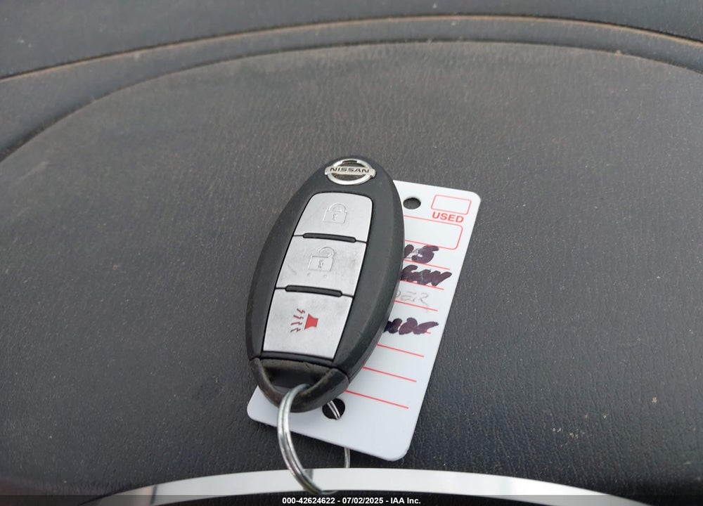 2015 NISSAN PATHFINDER VIN: 5N1AR2MN2FC615650