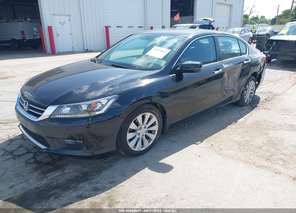 2015 HONDA ACCORD VIN: 1HGCR2F89FA240048