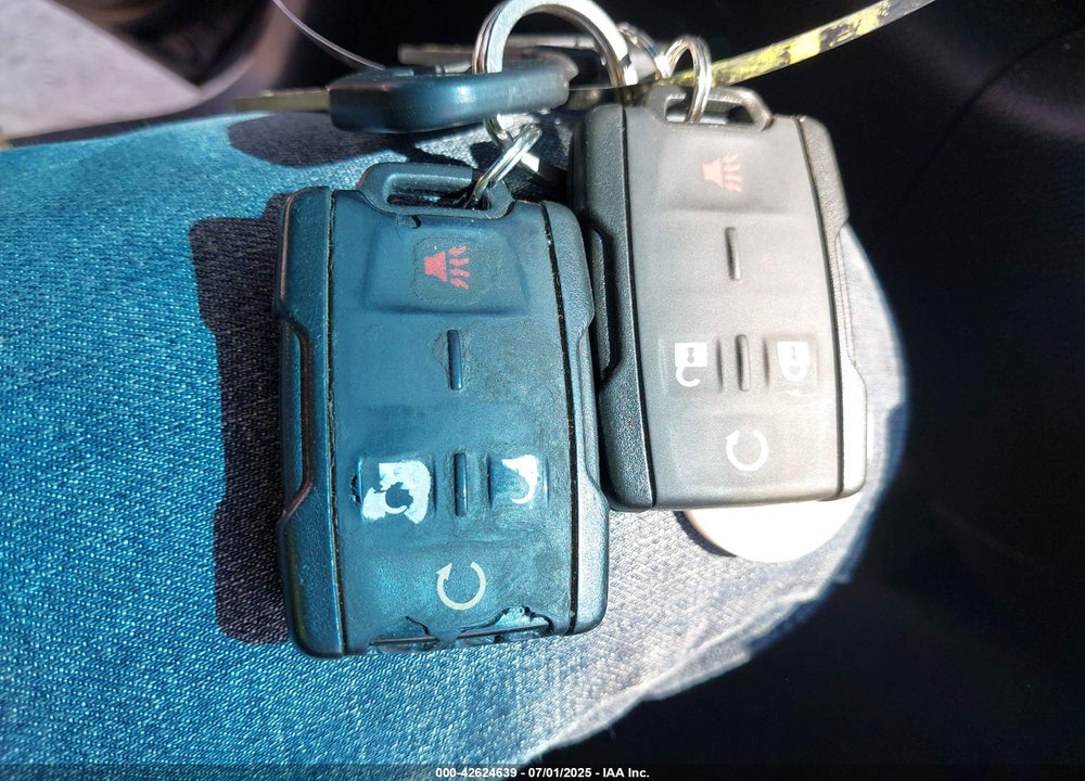 2018 CHEVROLET SILVERADO 1500 VIN: 1GCVKREC6JZ188401