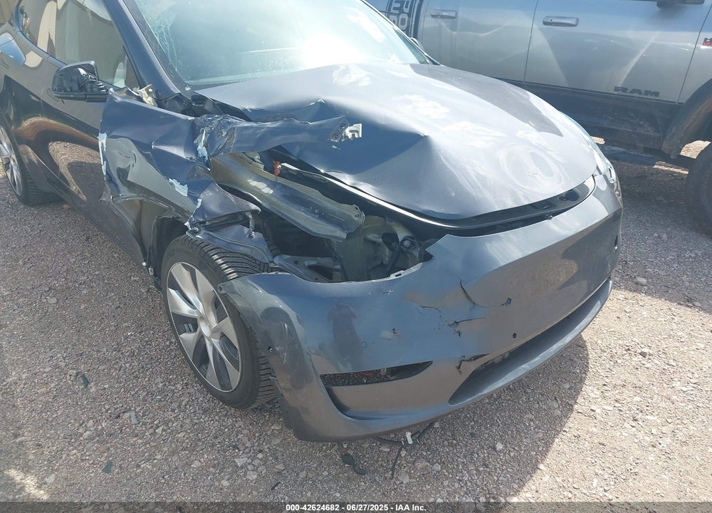 2021 TESLA MODEL Y VIN: 5YJYGDEE2MF241642