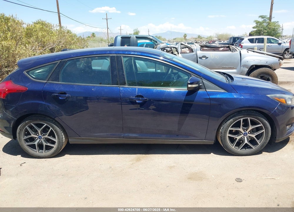 2017 FORD FOCUS SEL VIN: 1FADP3M22HL263682
