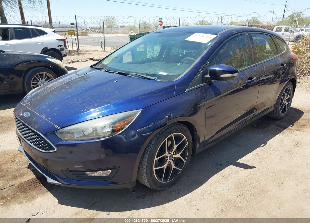 2017 FORD FOCUS SEL VIN: 1FADP3M22HL263682