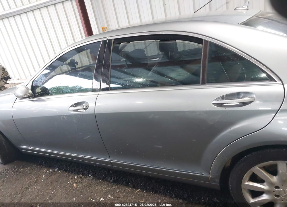 2007 MERCEDES-BENZ S CLASS VIN: WDDNG86X47A102271