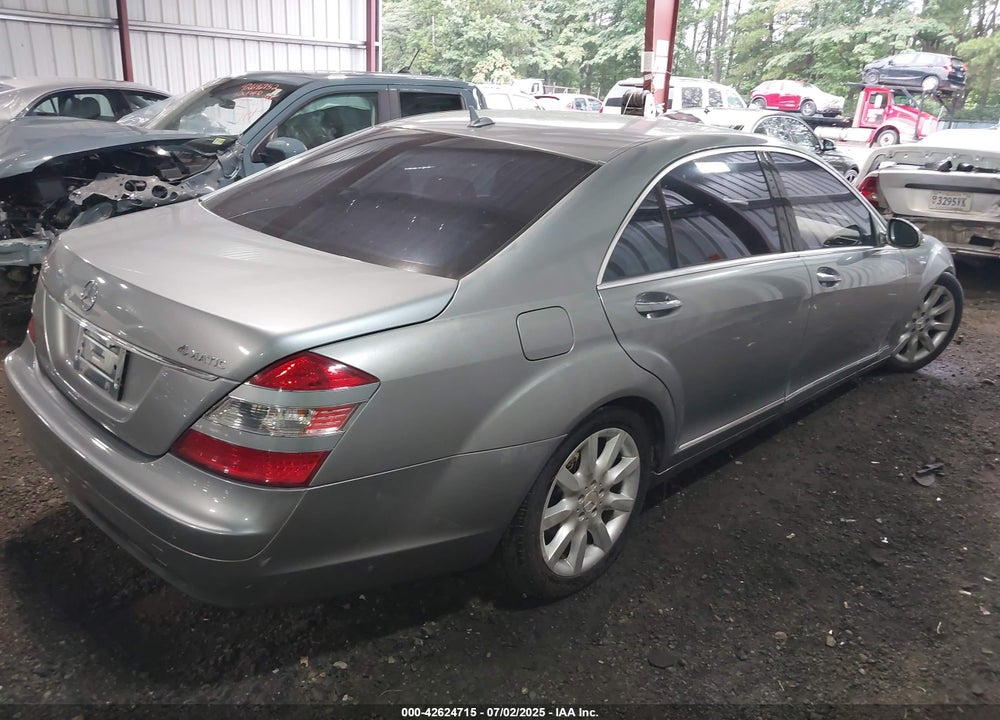 2007 MERCEDES-BENZ S CLASS VIN: WDDNG86X47A102271