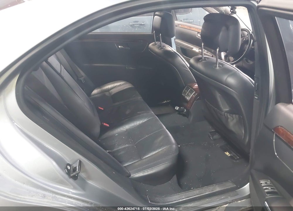 2007 MERCEDES-BENZ S CLASS VIN: WDDNG86X47A102271