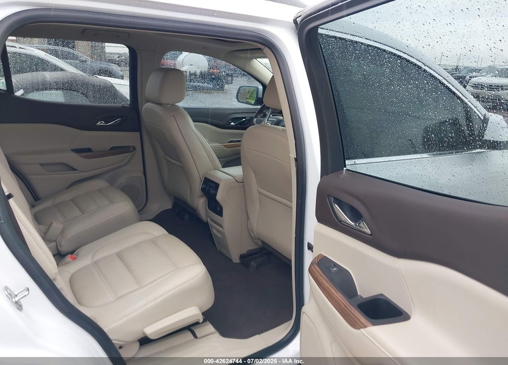 2019 GMC ACADIA DENALI VIN: 1GKKNXLS5KZ276628