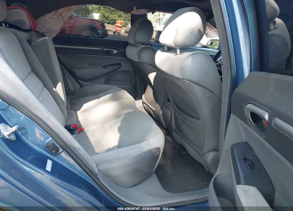2008 HONDA CIVIC VIN: 1HGFA168X8L097147