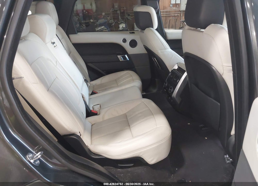2022 LAND ROVER RANGE ROVER SPORT VIN: SALWR2SE4NA799635