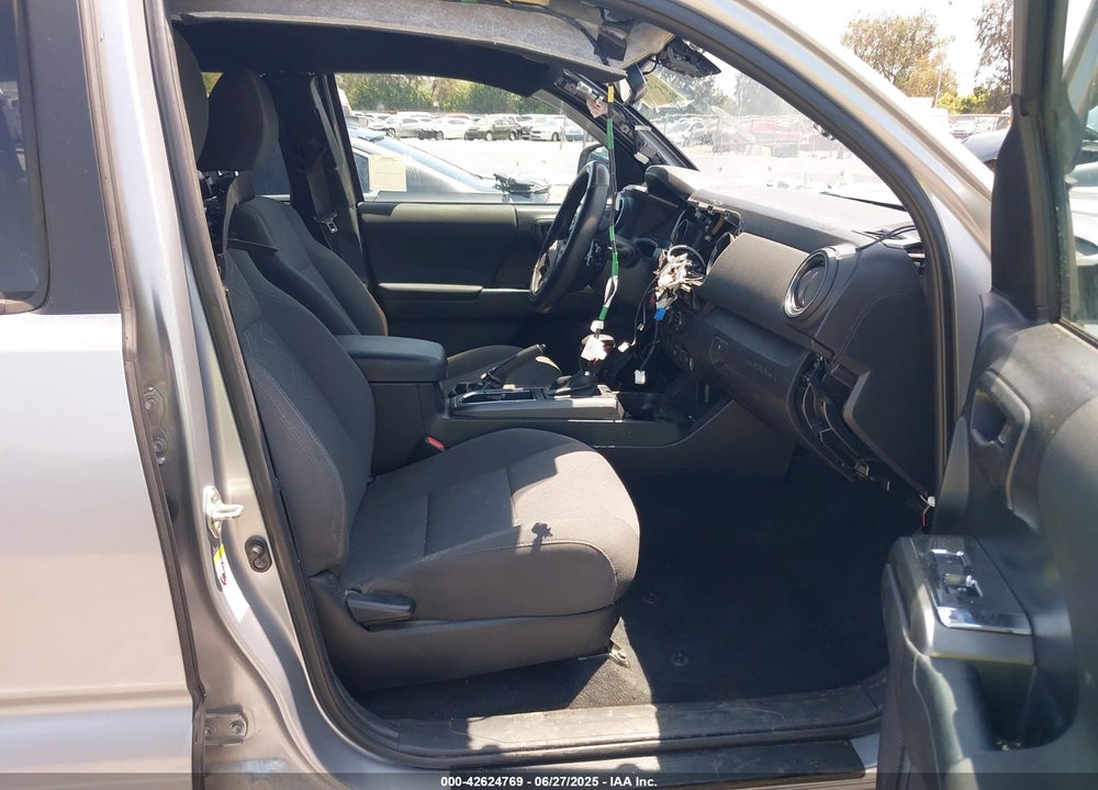2018 TOYOTA TACOMA SR5/TRD SPORT VIN: 3TMBZ5DN5JM013763