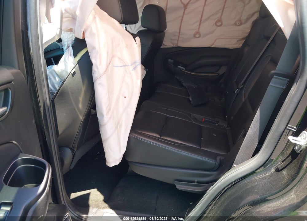 2017 CHEVROLET TAHOE LT VIN: 1GNSCBKC2HR132565