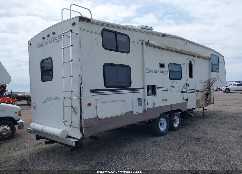 2003 KEYSTONE MOUNTAINEER VIN: 4YDF318253F701001