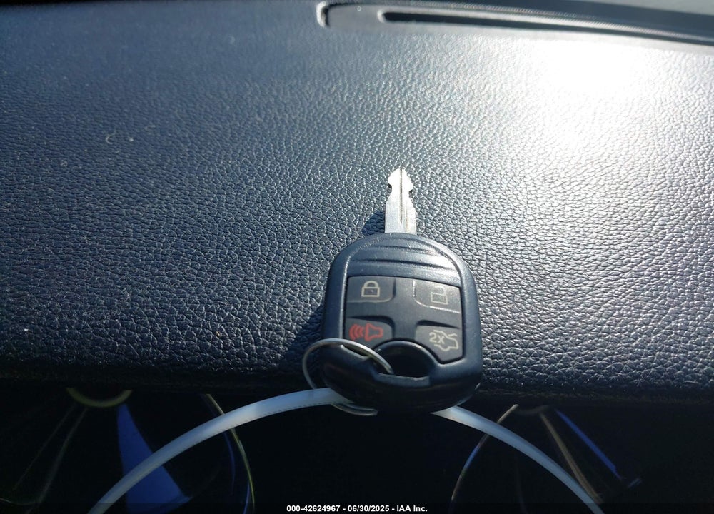 2013 FORD MUSTANG V6 VIN: 1ZVBP8AM6D5275978