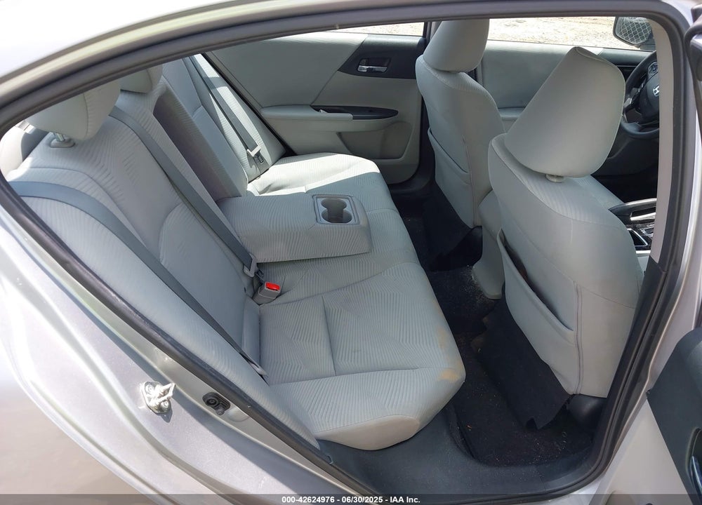 2016 HONDA ACCORD VIN: 1HGCR2F30GA067865
