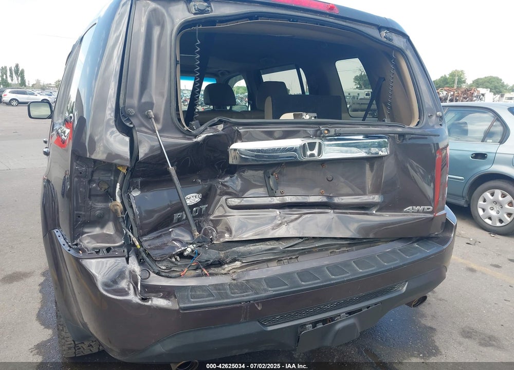 2012 HONDA PILOT VIN: 5FNYF4H55CB017097