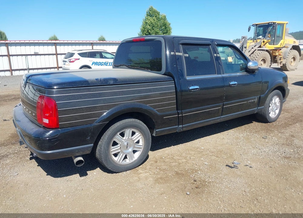 2002 LINCOLN BLACKWOOD VIN: 5LTEW05A82KJ01894