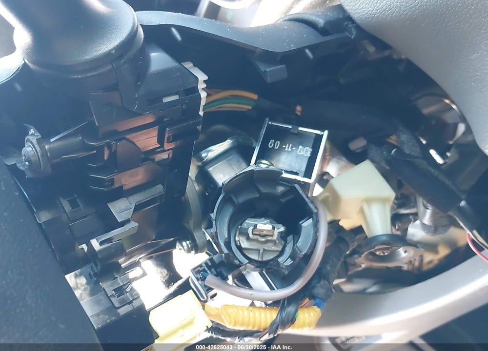 2013 HYUNDAI ELANTRA GLS VIN: KMHDH4AE3DU711312